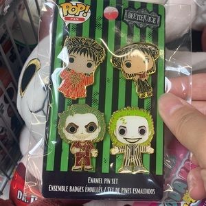 POP PINS FUNKO 4 Enamel Pin Set BEETLEJUICE  NEW